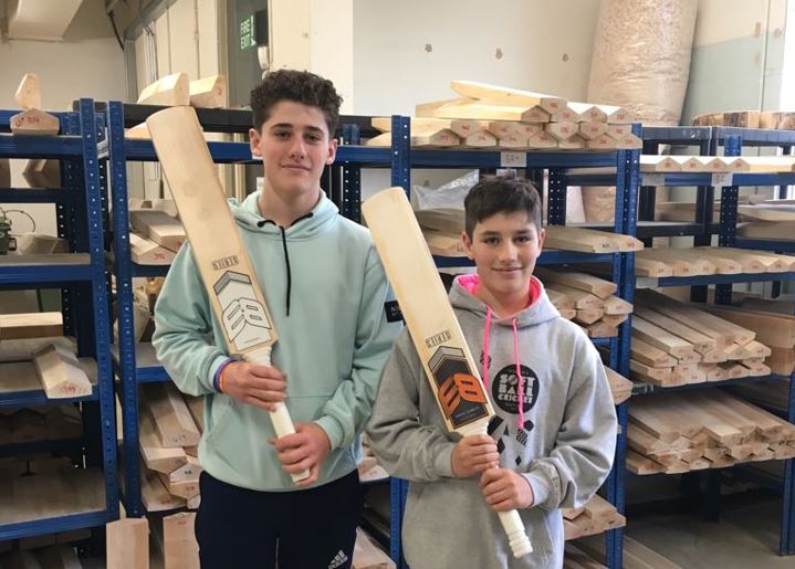 Pro cricket bat contract